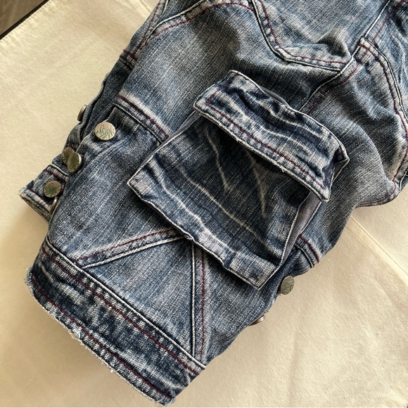 Blue Midi Denim Embroidery Pants Size: 28 - Picture 13 of 15